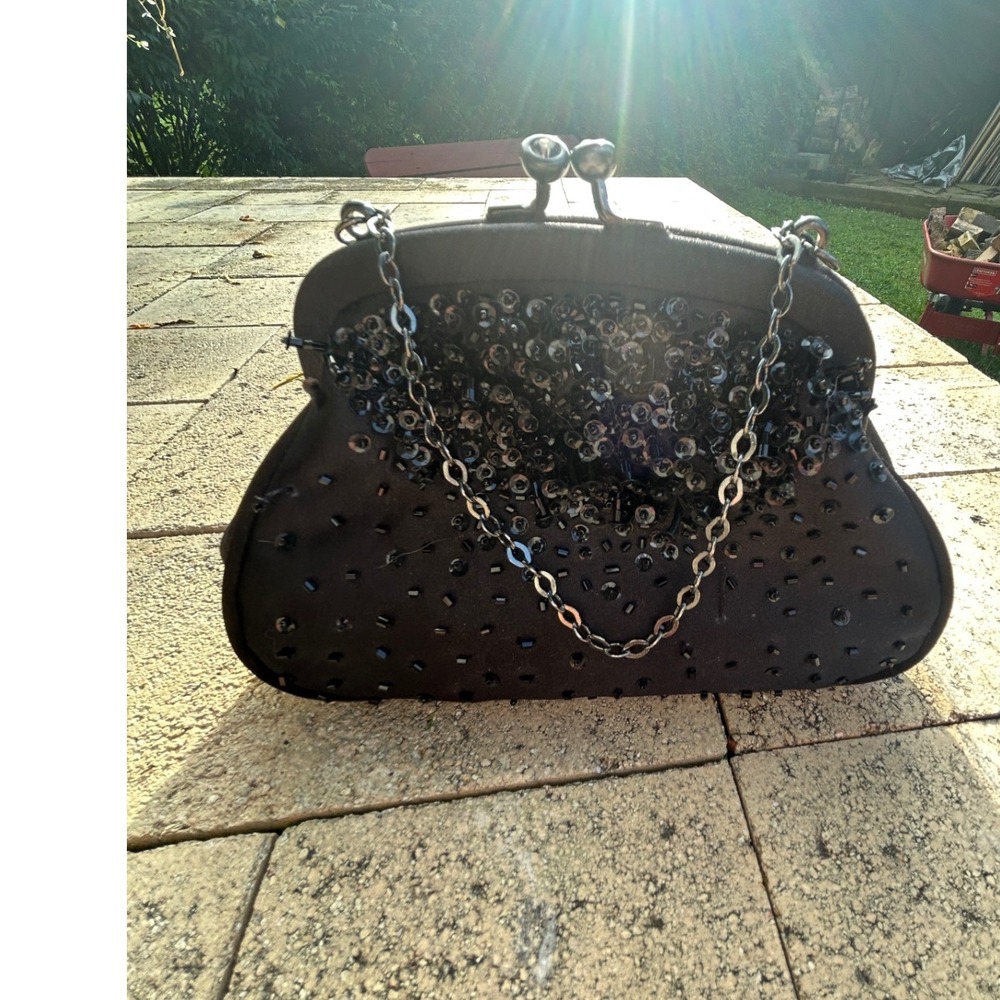 Ann Taylor Black Beaded Satin Clutch Bag Kiss Lock Silver Chain Wedding chic 90s